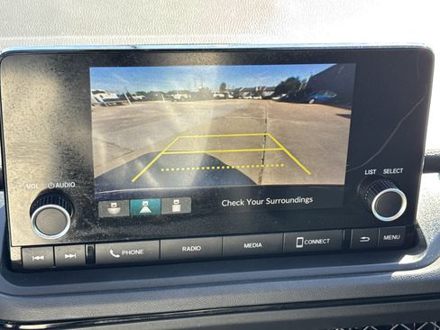 Used 2023 Honda Accord EX image 19