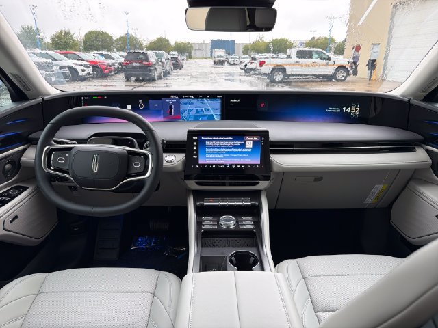 New 2026 Lincoln Nautilus Premier w/ Equipment Group 102A AWD/4WD image 15