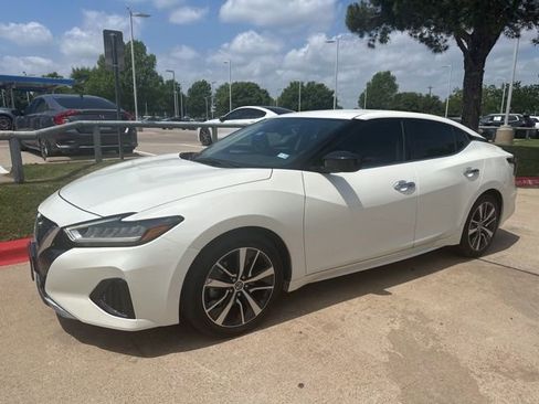 Used 2020 Nissan Maxima 3.5 S w/ Floor Mat Group image 2