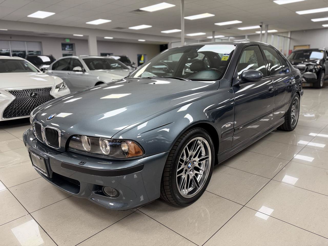 Used 2001 BMW M5 RWD image 8