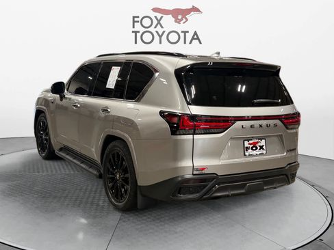 Used 2023 Lexus LX 600 F Sport w/ Accessory Package (Z1) AWD/4WD image 4