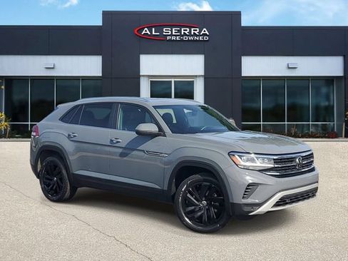 Used 2023 Volkswagen Atlas Cross Sport SE w/ Panoramic Sunroof Package AWD/4WD image 1
