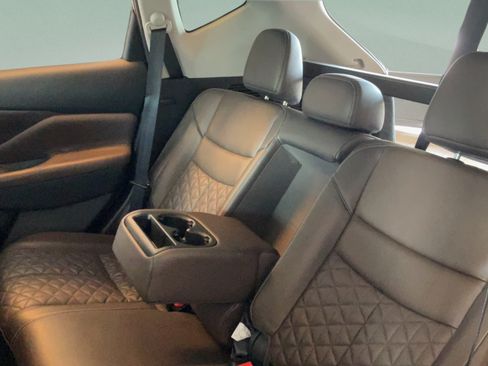Used 2024 Nissan Murano Platinum w/ Cargo Package FWD image 35