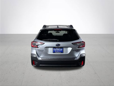 Used 2020 Subaru Outback Onyx Edition XT AWD/4WD image 7