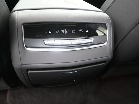 Used 2022 Cadillac Escalade Sport w/ Touring Package AWD/4WD image 18