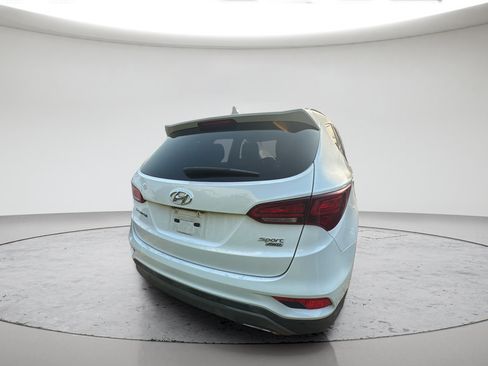 Used 2018 Hyundai Santa Fe Sport w/ 2.4L Tech Package 04 AWD/4WD image 5