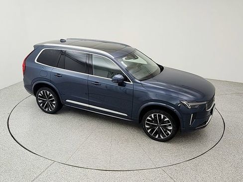 New 2026 Volvo XC90 B6 Plus w/ Protection Package image 15