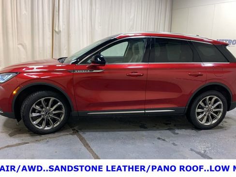 Used 2020 Lincoln Corsair AWD w/ Premium Package image 6