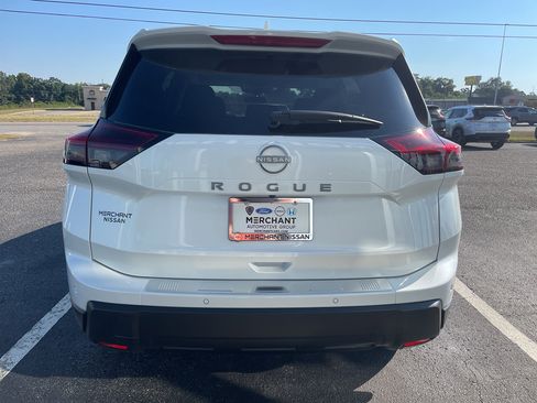 New 2026 Nissan Rogue SV image 20
