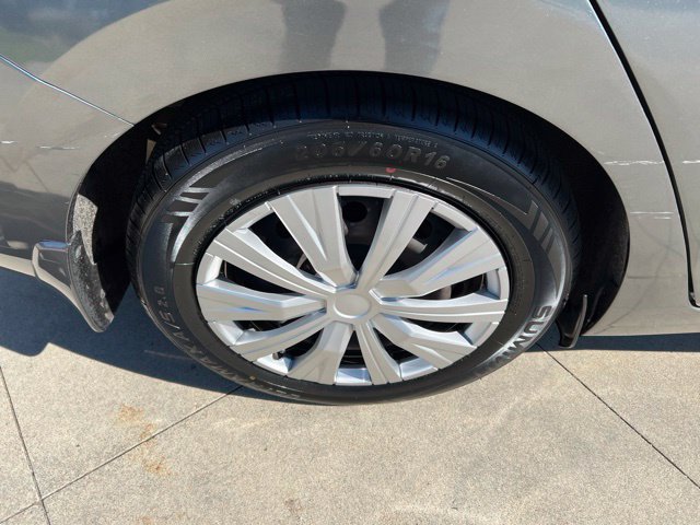 Used 2020 Nissan Sentra S w/ Trunk Package FWD image 12