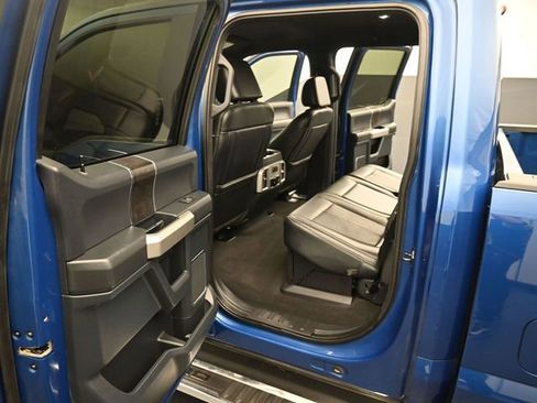 Used 2022 Ford F250 Lariat w/ Lariat Value Package AWD/4WD image 16