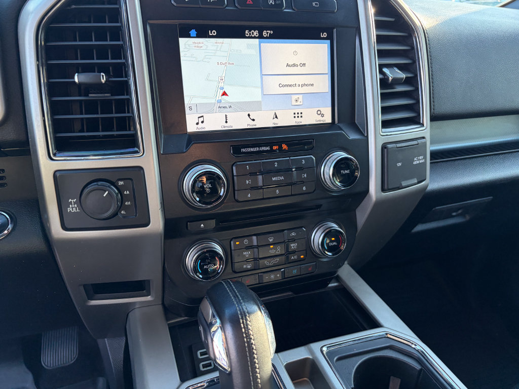 Certified 2017 Ford F150 Lariat w/ Equipment Group 502A Luxury AWD/4WD image 21