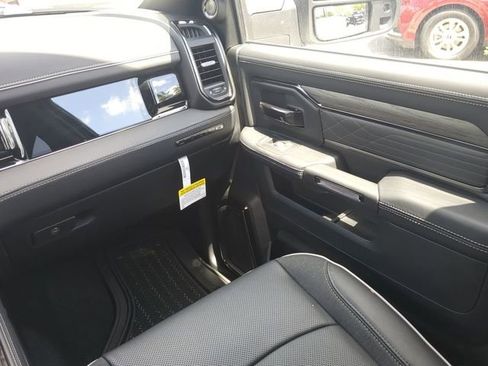 New 2026 RAM 3500 Limited AWD/4WD image 19