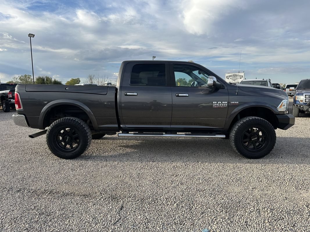 Used 2016 RAM 2500 Power Wagon Laramie AWD/4WD image 10