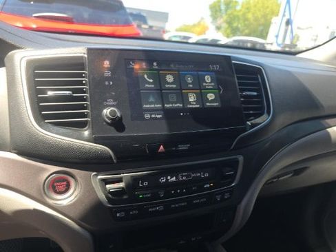 Used 2021 Honda Pilot Special Edition image 14