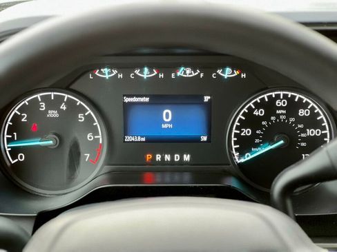 Used 2024 Ford F350 XLT w/ FX4 Off-Road Package image 21