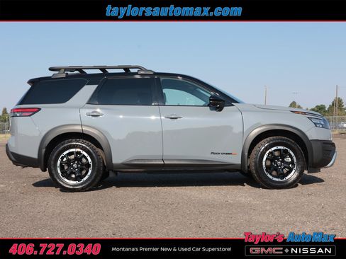 Used 2024 Nissan Pathfinder Rock Creek AWD/4WD image 3