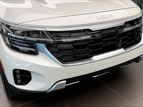 Used 2024 Kia Seltos SX image 30