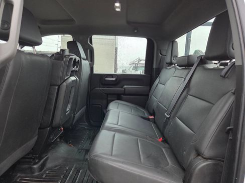 Used 2022 Chevrolet Silverado 3500 W/T w/ WT Fleet Convenience Package image 9