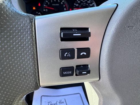 Used 2021 Nissan Frontier S RWD image 15