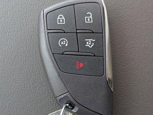 New 2026 Chevrolet Suburban LS image 31