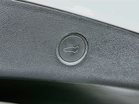 Used 2023 Tesla Model 3 Performance AWD/4WD image 28