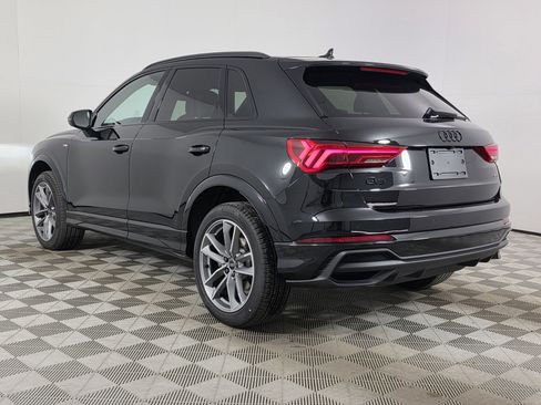 Certified 2025 Audi Q3 2.0T Premium w/ Convenience Package AWD/4WD image 5