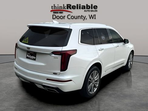 Used 2024 Cadillac XT6 Premium Luxury w/ Platinum Package AWD/4WD image 5