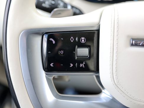 Used 2024 Land Rover Range Rover Autobiography image 38