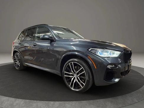 Used 2020 BMW X5 M50i w/ Executive Package AWD/4WD image 2