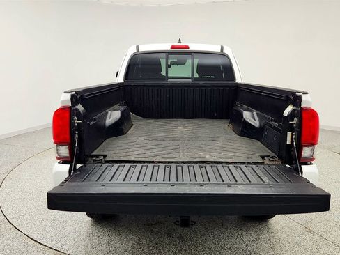 Used 2019 Toyota Tacoma SR w/ SX Package image 20