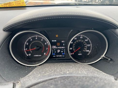 Used 2010 Mitsubishi Outlander XLS image 18