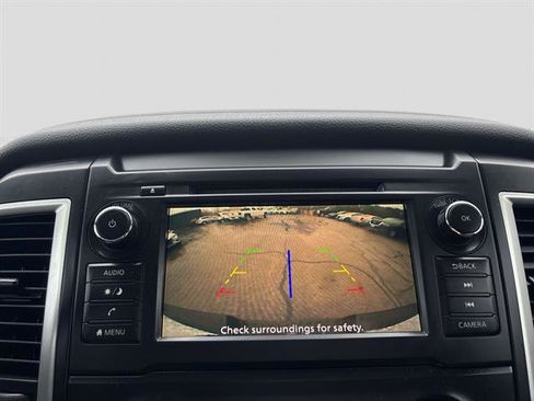 Used 2019 Nissan Titan S w/ S Utility Package image 20