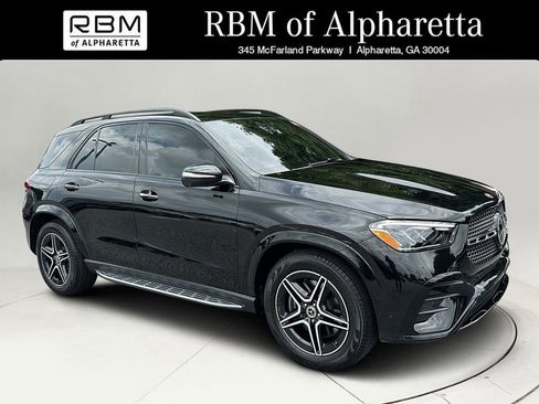 Used 2024 Mercedes-Benz GLE 450e 4MATIC image 1