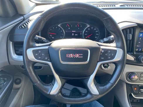 Used 2019 GMC Terrain SLT w/ Preferred Package image 12