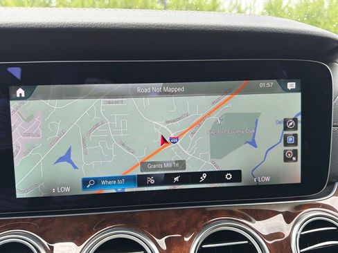 Certified 2023 Mercedes-Benz E 450 4MATIC Sedan image 8
