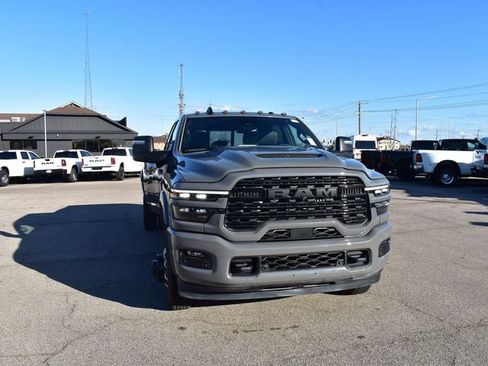 New 2026 RAM 3500 Limited AWD/4WD image 37