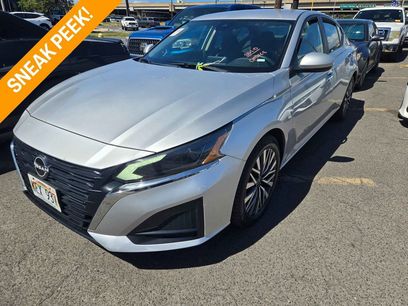 Used 2023 Nissan Altima 2.5 SV