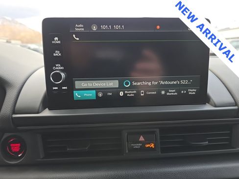 Used 2025 Honda Pilot TrailSport image 16