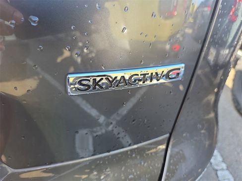 Used 2021 MAZDA CX-9 Touring image 15