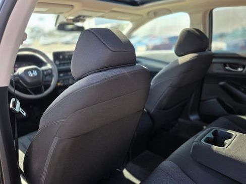 Used 2023 Honda Accord EX image 13
