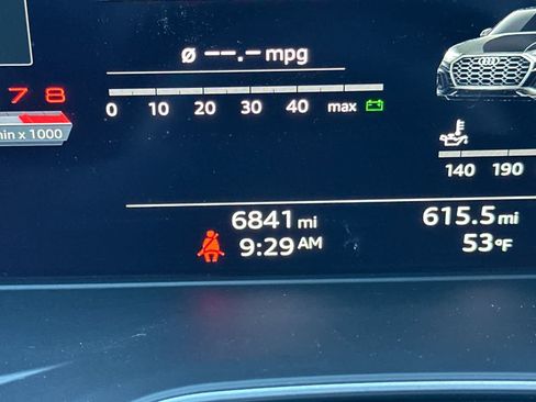 Used 2025 Audi Q5 2.0T Premium image 25