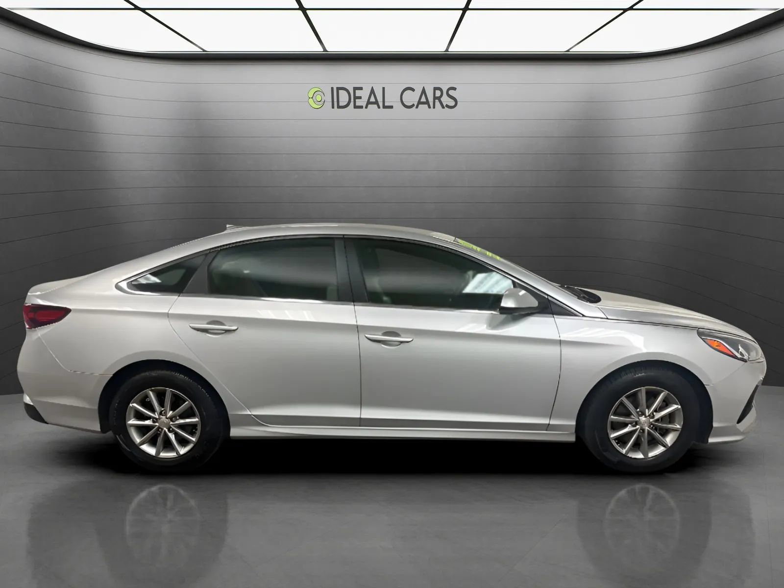 Used 2018 Hyundai Sonata SE FWD image 4