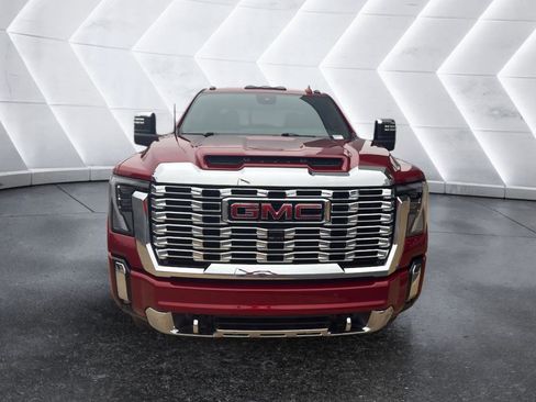 Used 2024 GMC Sierra 2500 Denali w/ Denali Reserve Package image 2