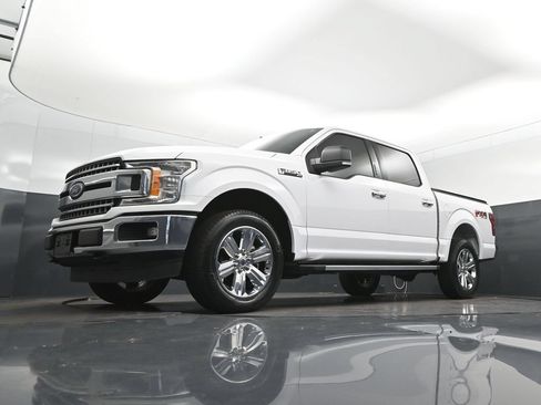 Used 2020 Ford F150 XLT w/ Equipment Group 302A Luxury AWD/4WD image 38