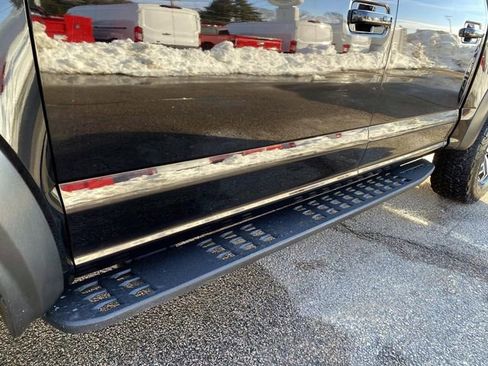 Used 2018 Ford F150 Raptor w/ Equipment Group 802A Luxury image 9