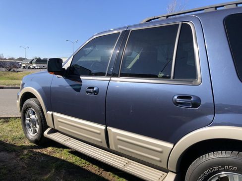 Used 2005 Ford Expedition King Ranch image 3