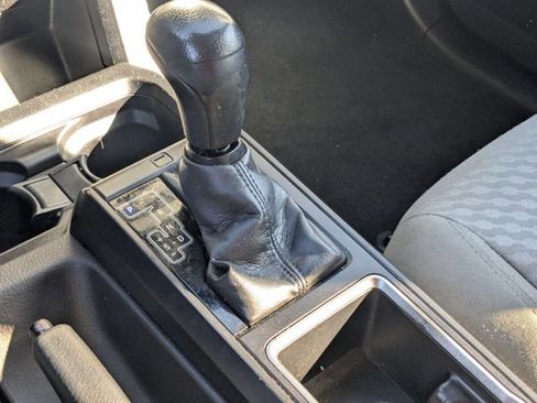 Used 2021 Toyota Tacoma SR w/ SR Convenience Package image 11