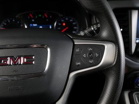 Used 2023 GMC Acadia SLE FWD image 21