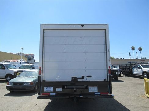Used 2021 GMC Savana 3500 Extended w/ Power Convenience Package image 3